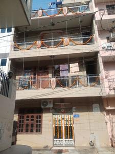 Gallery Cover Image of 1850 Sq.ft 6 BHK Independent House for buy in Sector 13 for 6200000