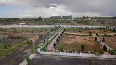 Gallery Cover Image of Sq.ft Residential Plot for buy in Saravanampatty for 1230000