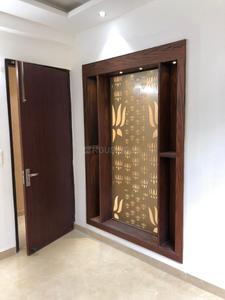Gallery Cover Image of 1200 Sq.ft 3 BHK Apartment for buy in Gyan Khand for 5100000
