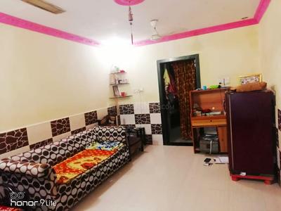 Gallery Cover Image of 500 Sq.ft 2 BHK Independent House for buy in Thane West for 7500000
