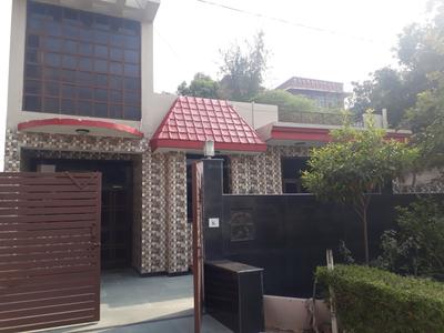Gallery Cover Image of 2100 Sq.ft 3 BHK Independent House for buy in Beta I Greater Noida for 11800000