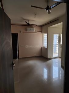 Gallery Cover Image of 1125 Sq.ft 2 BHK Apartment for rent in Pigeon Spring Meadows, Noida Extension for 9500