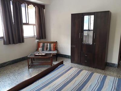 मुलुंड वेस्ट में रमेश पीजी में बेडरूम की तस्वीर