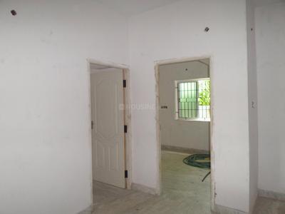 Gallery Cover Image of 770 Sq.ft 2 BHK Apartment for buy in Ambattur for 4435000
