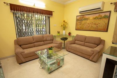 Gallery Cover Image of 4500 Sq.ft 4 BHK Villa for rent in Mundhwa for 90000