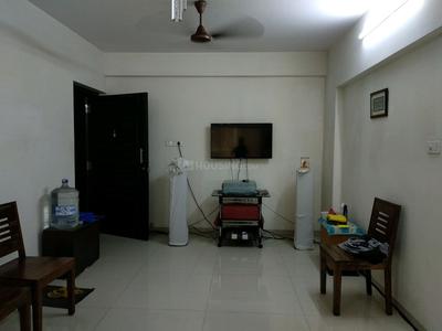 Gallery Cover Image of 1400 Sq.ft 3 BHK Apartment for buy in Borivali East for 29400000