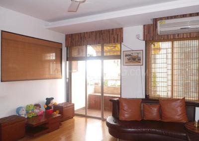 Gallery Cover Image of 750 Sq.ft 1 BHK Apartment for buy in Seawoods for 8500000