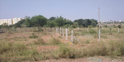 Gallery Cover Image of Sq.ft Residential Plot for buy in Basavanahalli for 700000