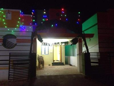 Gallery Cover Image of 900 Sq.ft 2 BHK Independent House for buy in Madukkarai for 4000000
