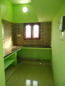 Gallery Cover Image of 625 Sq.ft 1 BHK Independent House for buy in Veppampattu for 2100000