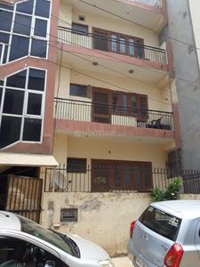 Gallery Cover Image of 10000 Sq.ft 3 BHK Independent House for buy in DLF Phase 3 for 30000000