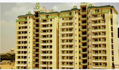 Gallery Cover Image of 1650 Sq.ft 3 BHK Apartment for buy in Vrindavan Yojna for 6000000