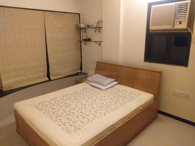 Gallery Cover Image of 840 Sq.ft 2 BHK Apartment for buy in Vile Parle West for 22500000
