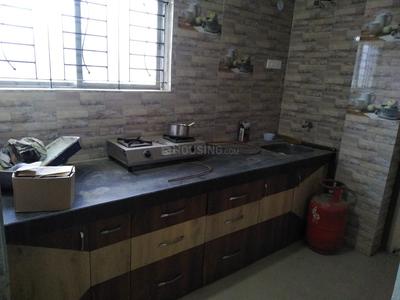 Gallery Cover Image of 700 Sq.ft 2 BHK Independent Floor for buy in Zingabai Takli for 2500000