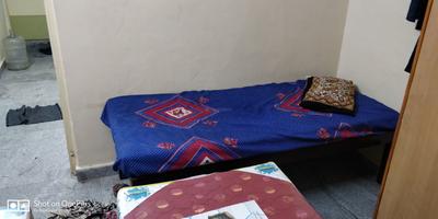 Bedroom Image of PG For Sale in GB Palya