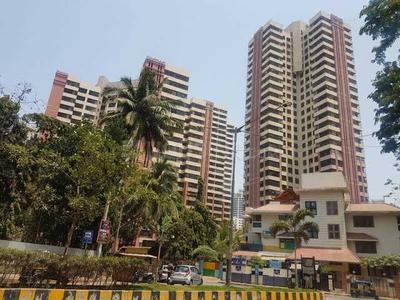 Gallery Cover Image of 1850 Sq.ft 4 BHK Apartment for buy in Andheri West for 59000000