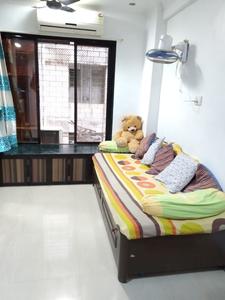 Gallery Cover Image of 340 Sq.ft 1 RK Apartment for buy in Kandivali West for 4200000