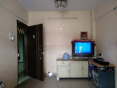 Gallery Cover Image of 650 Sq.ft 1 BHK Apartment for buy in Belapur CBD for 5500000