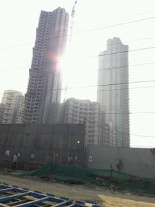 Gallery Cover Image of 1335 Sq.ft 3 BHK Apartment for buy in Borivali East for 22500000
