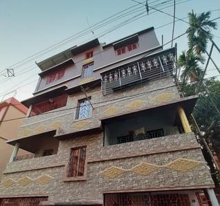 Gallery Cover Image of 900 Sq.ft 2 BHK Independent Floor for rent in Paschim Putiary for 10000