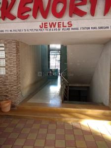 Gallery Cover Image of 618 Sq.ft 1 BHK Apartment for buy in Goregaon West for 9500000