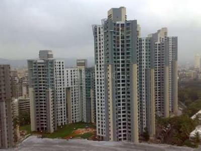 Gallery Cover Image of 1300 Sq.ft 3 BHK Apartment for buy in Mulund West for 24500000