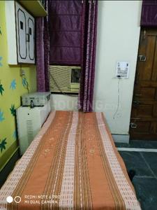 Bedroom Image of Esha PG in Karol Bagh