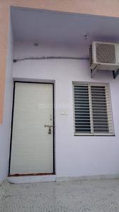 Gallery Cover Image of 250 Sq.ft 1 RK Independent Floor for rent in Nirnay Nagar for 8000