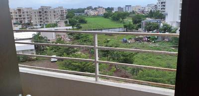 Gallery Cover Image of 695 Sq.ft 1 BHK Apartment for buy in Lohegaon for 3400000