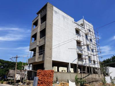 Gallery Cover Image of 4800 Sq.ft 7 BHK Independent House for buy in Madhavaram for 13000000