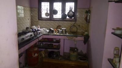 Gallery Cover Image of 750 Sq.ft 2 BHK Apartment for buy in Valasaravakkam for 5100000