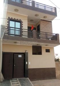 Gallery Cover Image of 1800 Sq.ft 4 BHK Independent House for buy in Ashok Vihar Phase III Extension for 8500000