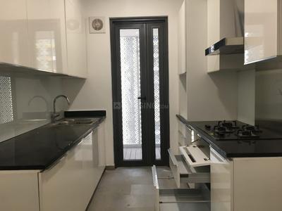 Gallery Cover Image of 1500 Sq.ft 3 BHK Apartment for buy in Sion for 43000000