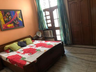 Gallery Cover Image of 6000 Sq.ft 5 BHK Independent House for buy in Sector 31 for 55000000