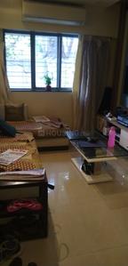 Gallery Cover Image of 640 Sq.ft 1 BHK Apartment for buy in Vile Parle East for 17000000