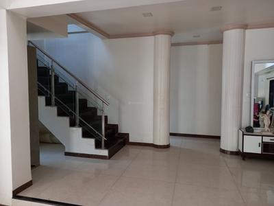 Gallery Cover Image of 2500 Sq.ft 3 BHK Independent House for buy in Karve Nagar for 36500000