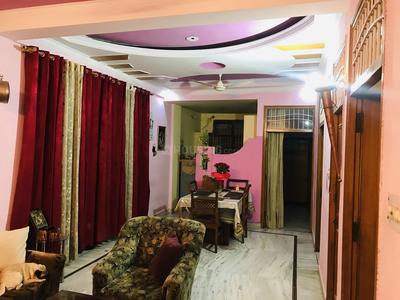 Gallery Cover Image of 1200 Sq.ft 3 BHK Apartment for buy in Saket for 6000000