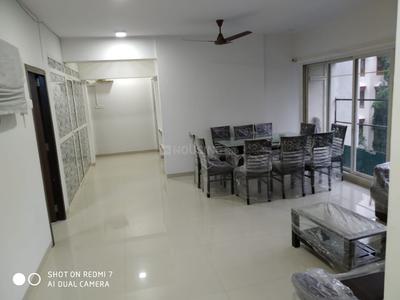 Gallery Cover Image of 2500 Sq.ft 4 BHK Independent Floor for rent in Juhu for 185000