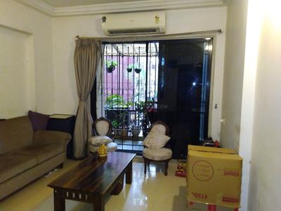 Gallery Cover Image of 700 Sq.ft 2 BHK Apartment for buy in Prabhadevi for 29000000