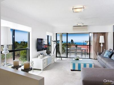 Gallery Cover Image of 1345 Sq.ft 3 BHK Apartment for buy in Ghatkopar West for 25500000