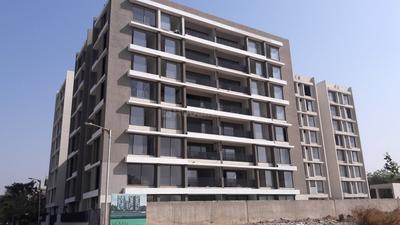 Gallery Cover Image of 2088 Sq.ft 3 BHK Apartment for buy in Science City for 15000000
