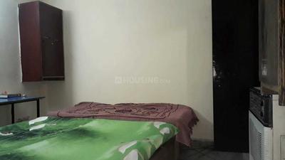 Bedroom Image of PG 3806565 Preet Vihar in Preet Vihar