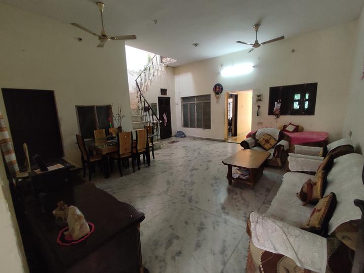 3 BHK 2050 Sqft Independent House for sale at Trans Yamuna Colony, Agra