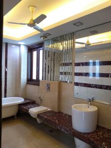 Gallery Cover Image of 1800 Sq.ft 3 BHK Independent Floor for buy in Gulmohar Park for 55000000