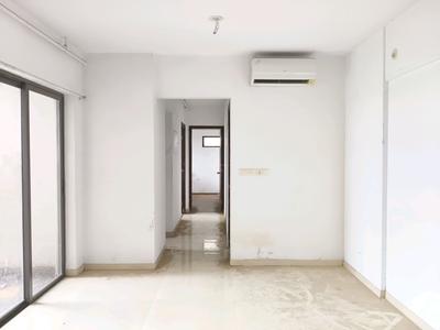950 Sqft BHK Flat for sale in Lodha Palava Lakeshore Greens