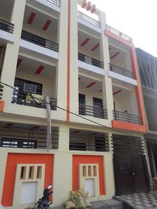 Gallery Cover Image of 2500 Sq.ft 5 BHK Independent House for buy in Rajajipuram for 7500000
