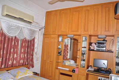 Gallery Cover Image of 1000 Sq.ft 2 BHK Apartment for buy in Nallakunta for 6200000