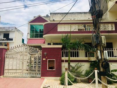Gallery Cover Image of 1800 Sq.ft 3 BHK Independent House for buy in Sector 46 for 27000000