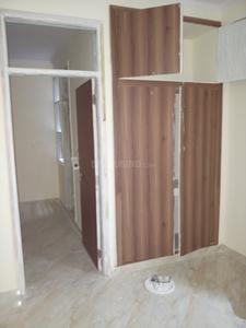 Gallery Cover Image of 450 Sq.ft 1 BHK Independent Floor for rent in Trilokpuri for 10500