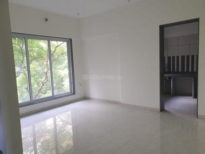 Gallery Cover Image of 950 Sq.ft 2 BHK Apartment for buy in Mulund East for 15000000